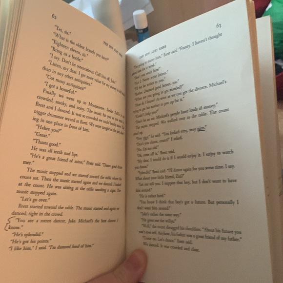 Ernest Hemingway The Sun also Rises Vintage 1954 Paperback Novel - Picture 4 of 5